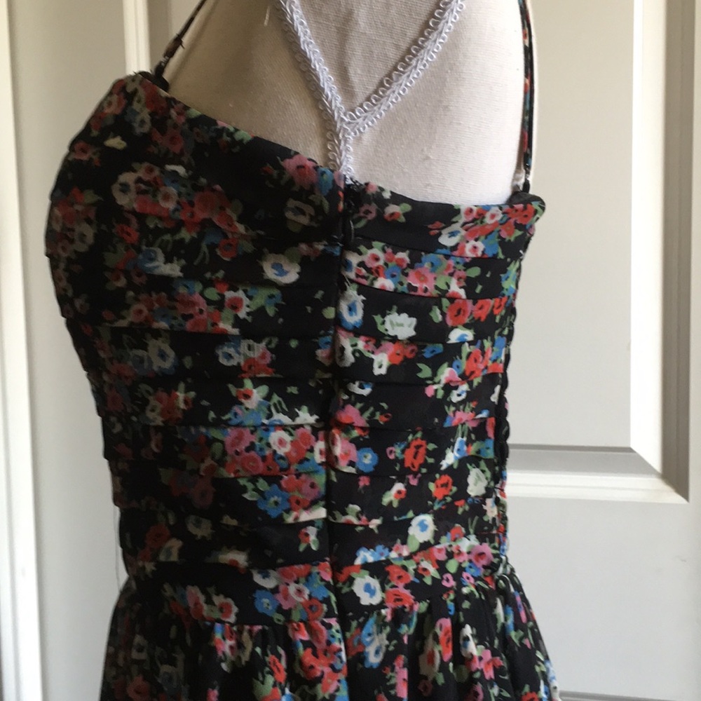 Dress with removable straps - Picture 4 of 7